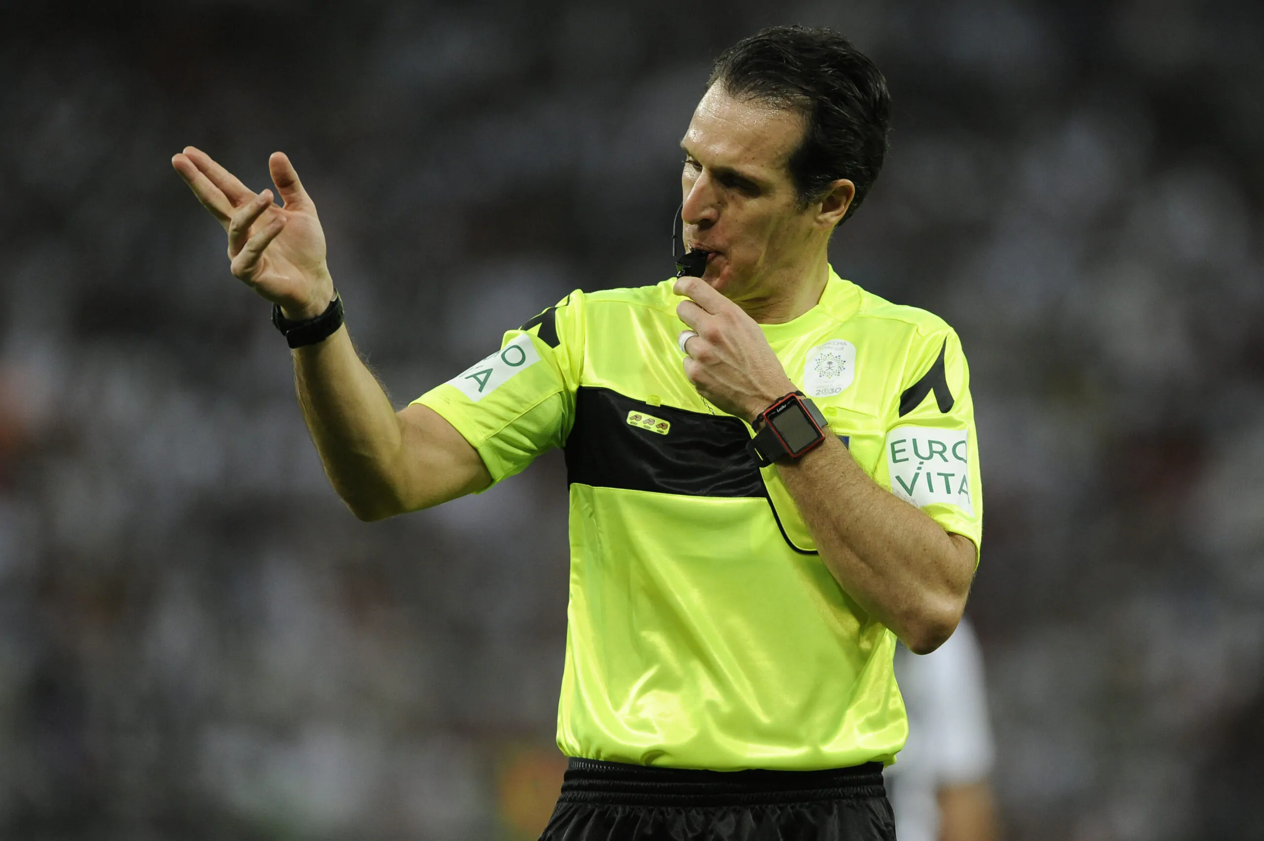 Serie A, caos VAR: fermati altri due arbitri fino a fine stagione dopo l’ultima giornata