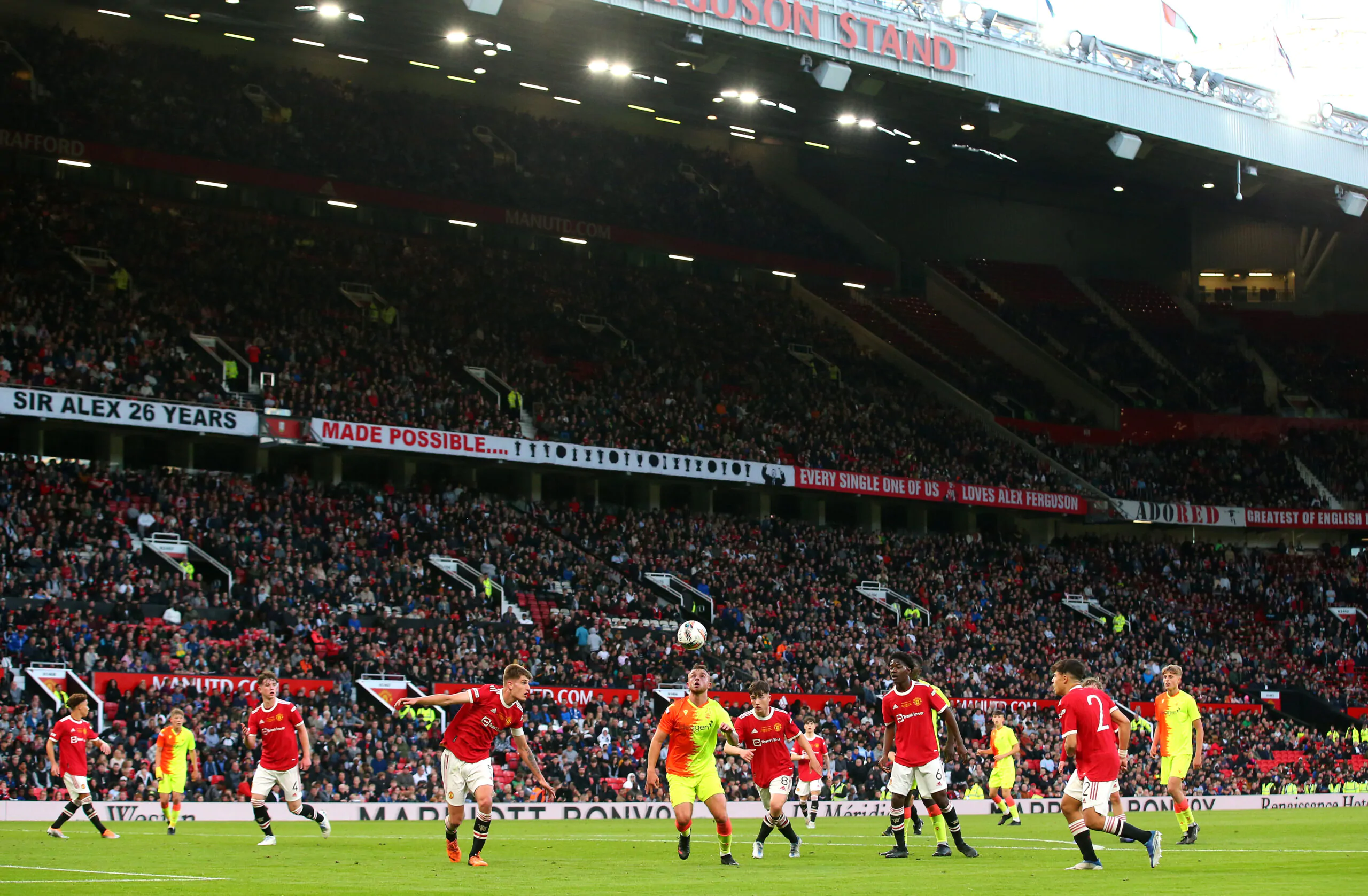 Manchester United, nuovo record all’Old Trafford: non è per la prima squadra!