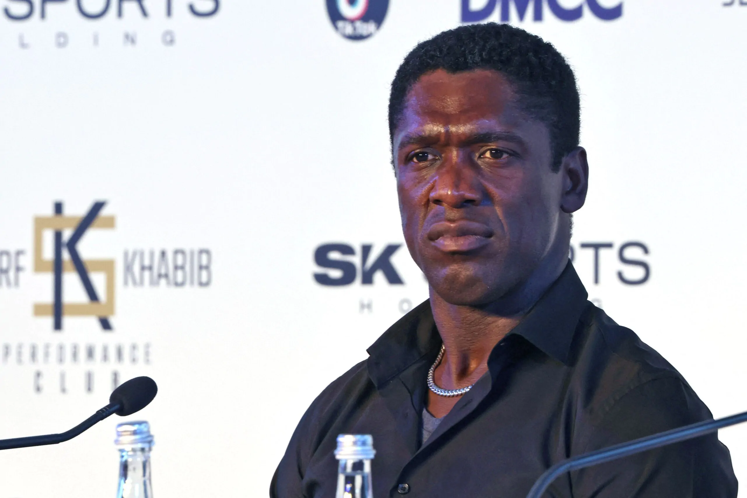 Seedorf sulla lotta Scudetto: “Inter o Milan? Una è più forte dell’altra!”