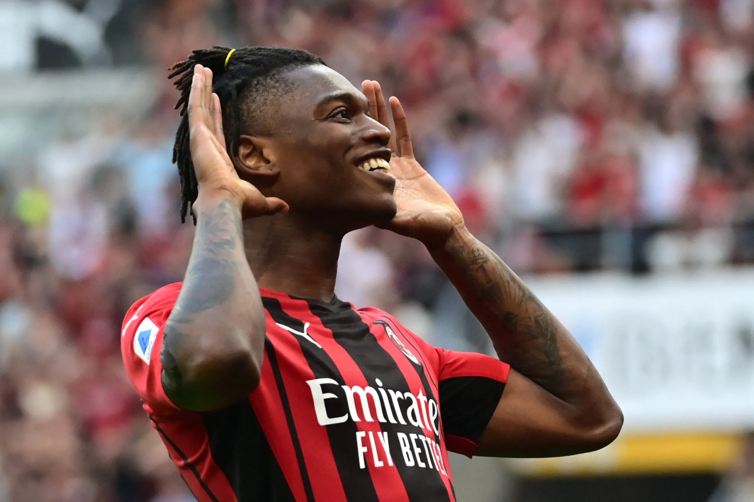 Milan, il futuro di Leao è ancora in dubbio: un top club inglese fa sul serio!