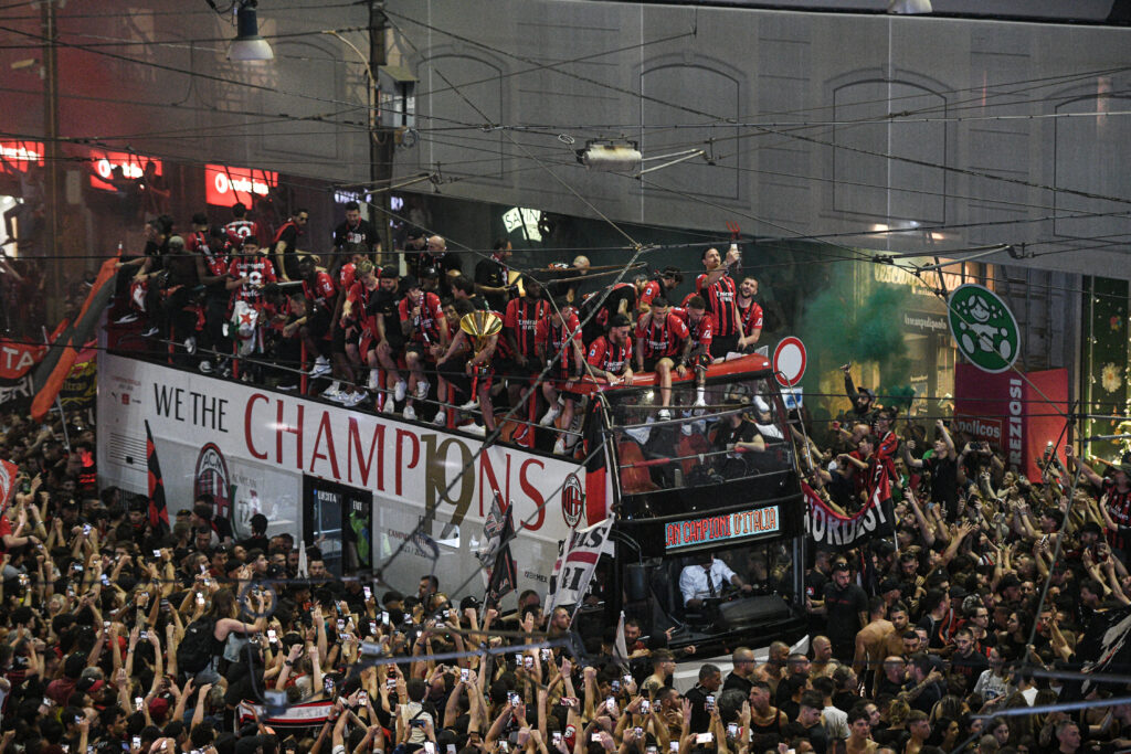 Milan FestaScudetto Sanzioni