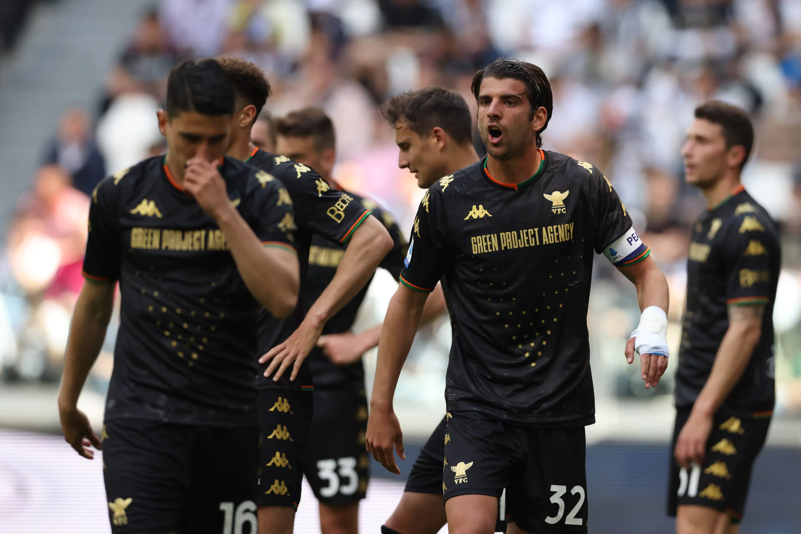 Venezia, tegola prima dell’esordio: 13 positività al Covid!