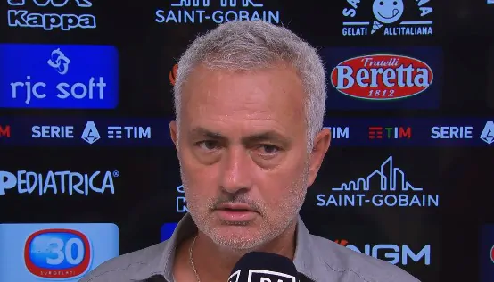 Mourinho: “I giocatori devono capire che si migliora quando accade questa cosa in una squadra!”