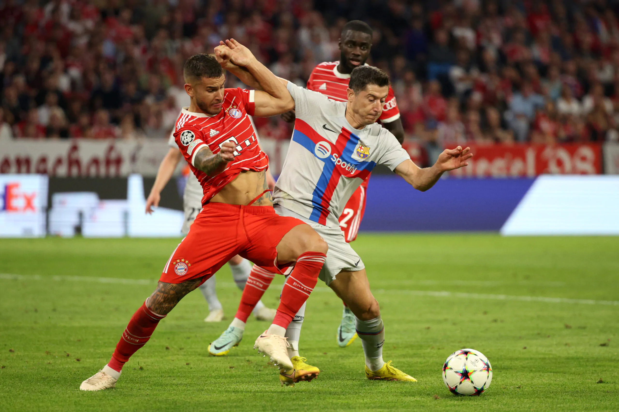 Il presidente del Bayern Monaco punge Lewandowski dopo la partita!