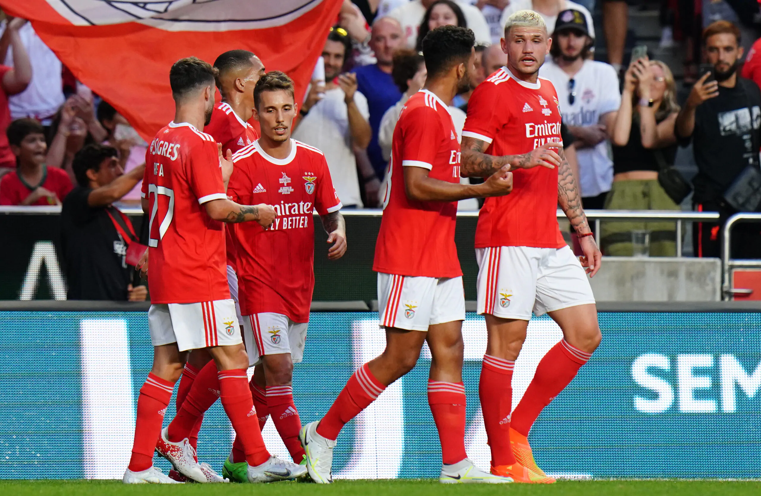 Incredibile notizia dal Portogallo: Benfica indagato per partite truccate!