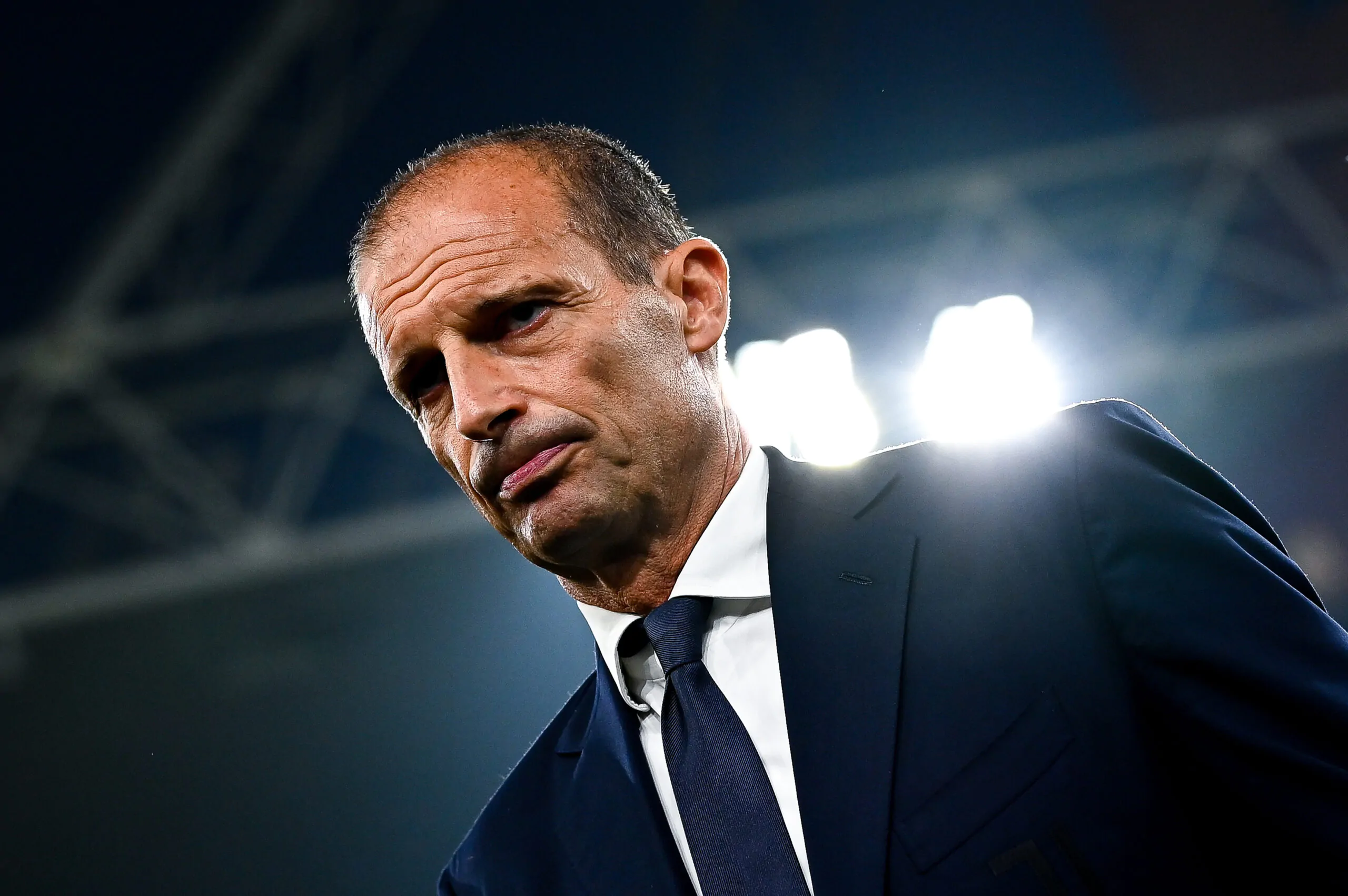 Juventus, tegola per Allegri: si ferma un centrocampista