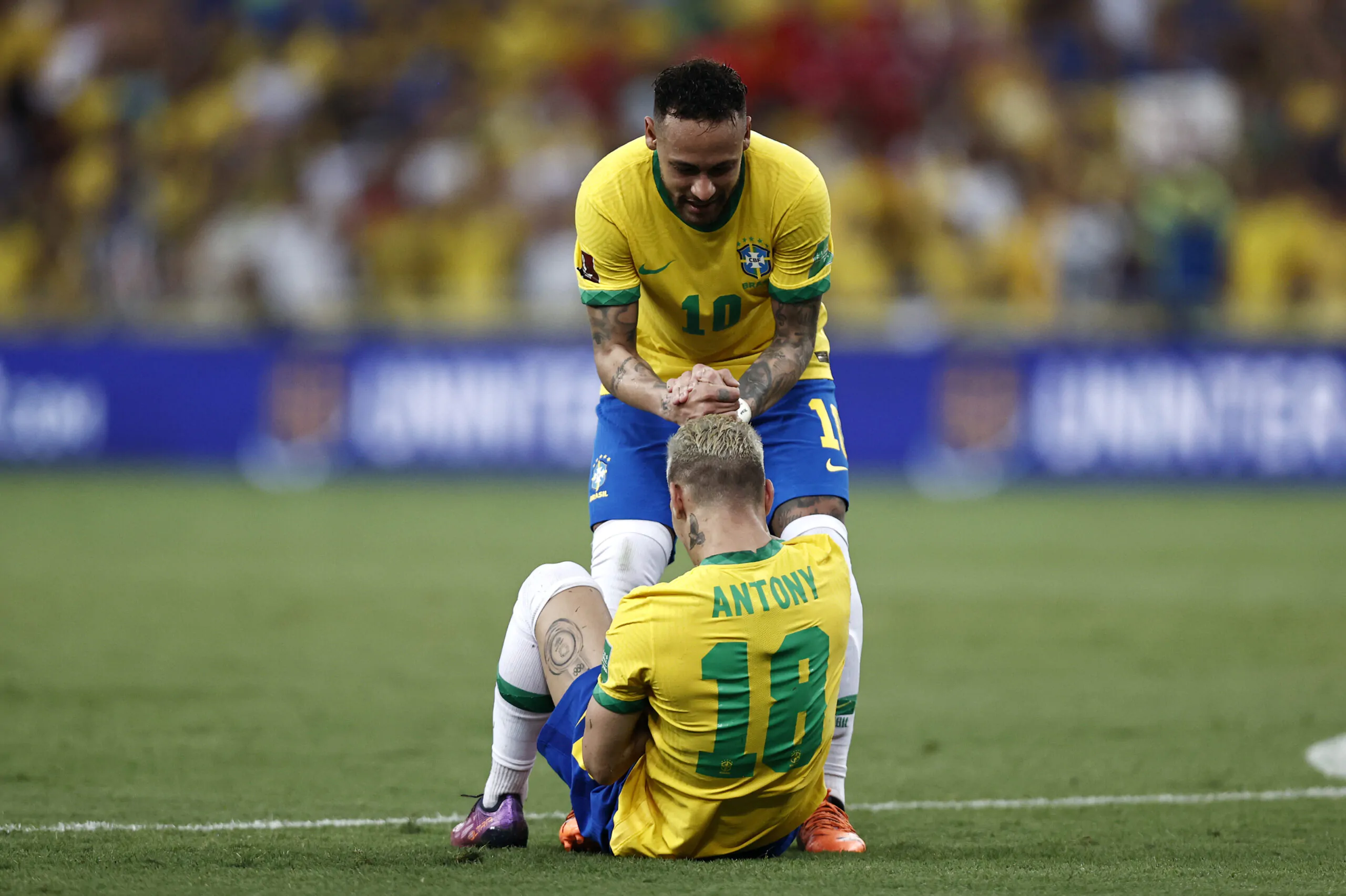 Neymar difende Antony dopo le critiche: “Non cambiare mai”