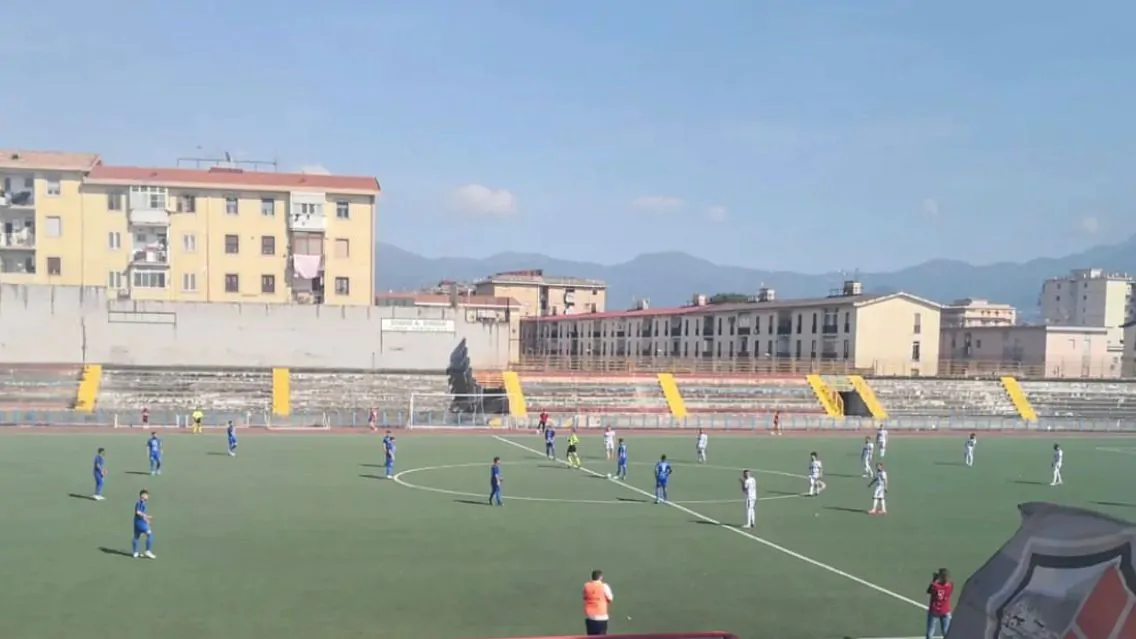 “130mila euro alla Camorra per giocare!”: caos sulla squadra di calcio della Campania