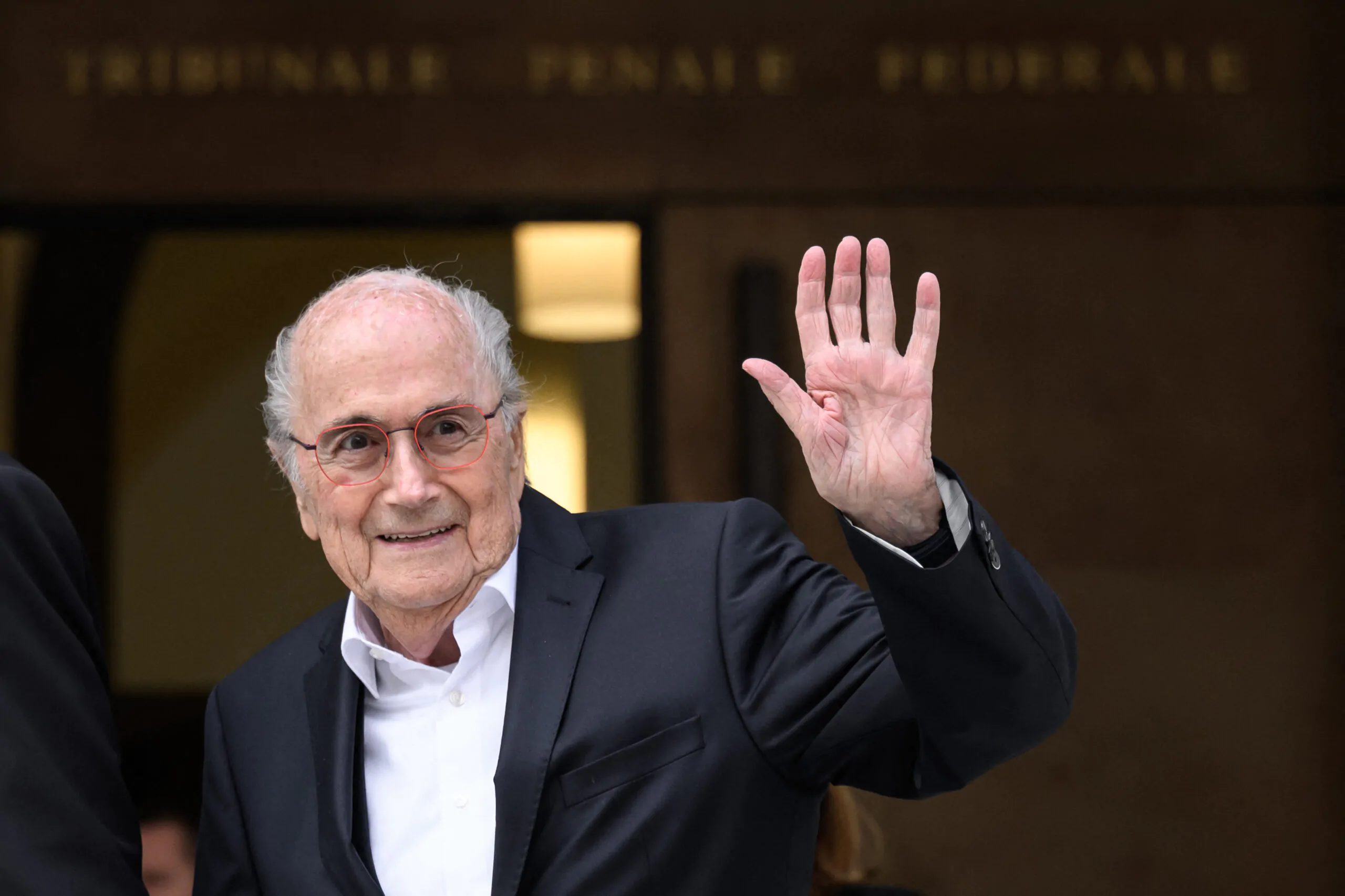 Blatter pentito: “Un errore assegnare il Mondiale al Qatar, sono responsabile”