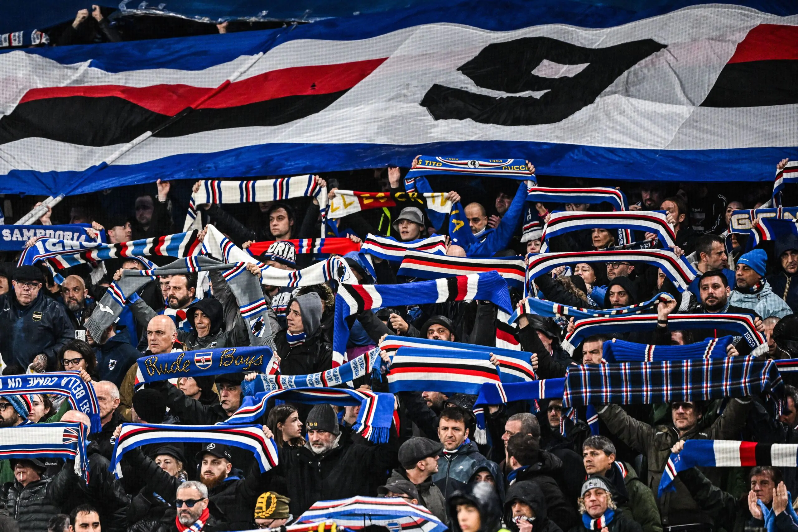Caos Sampdoria, i tifosi rispondono a Garrone: “Se il club sparirà, voi sarete i primi responsabili”