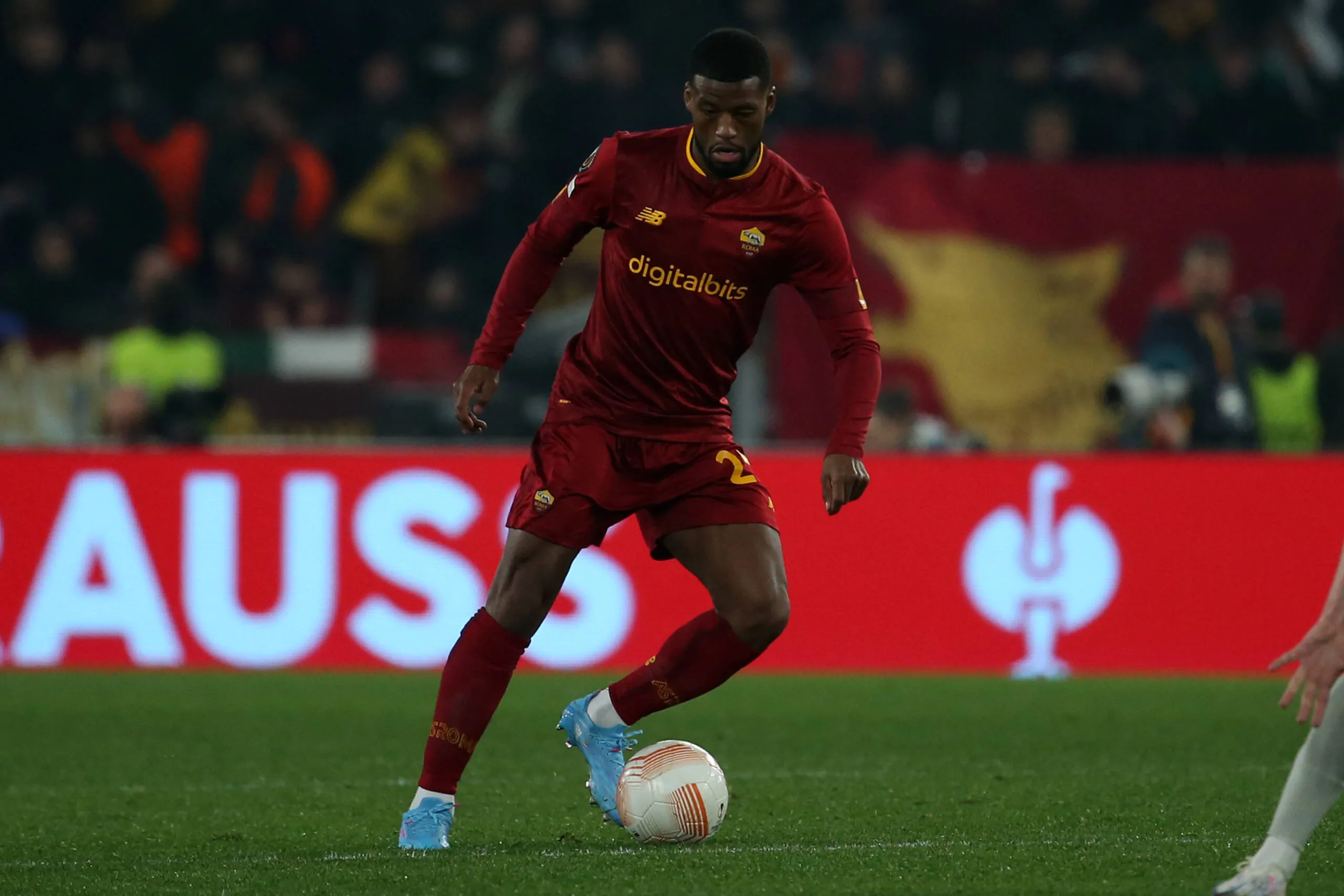 Cremonese-Roma, Wijnaldum titolare? La decisione di Mourinho!