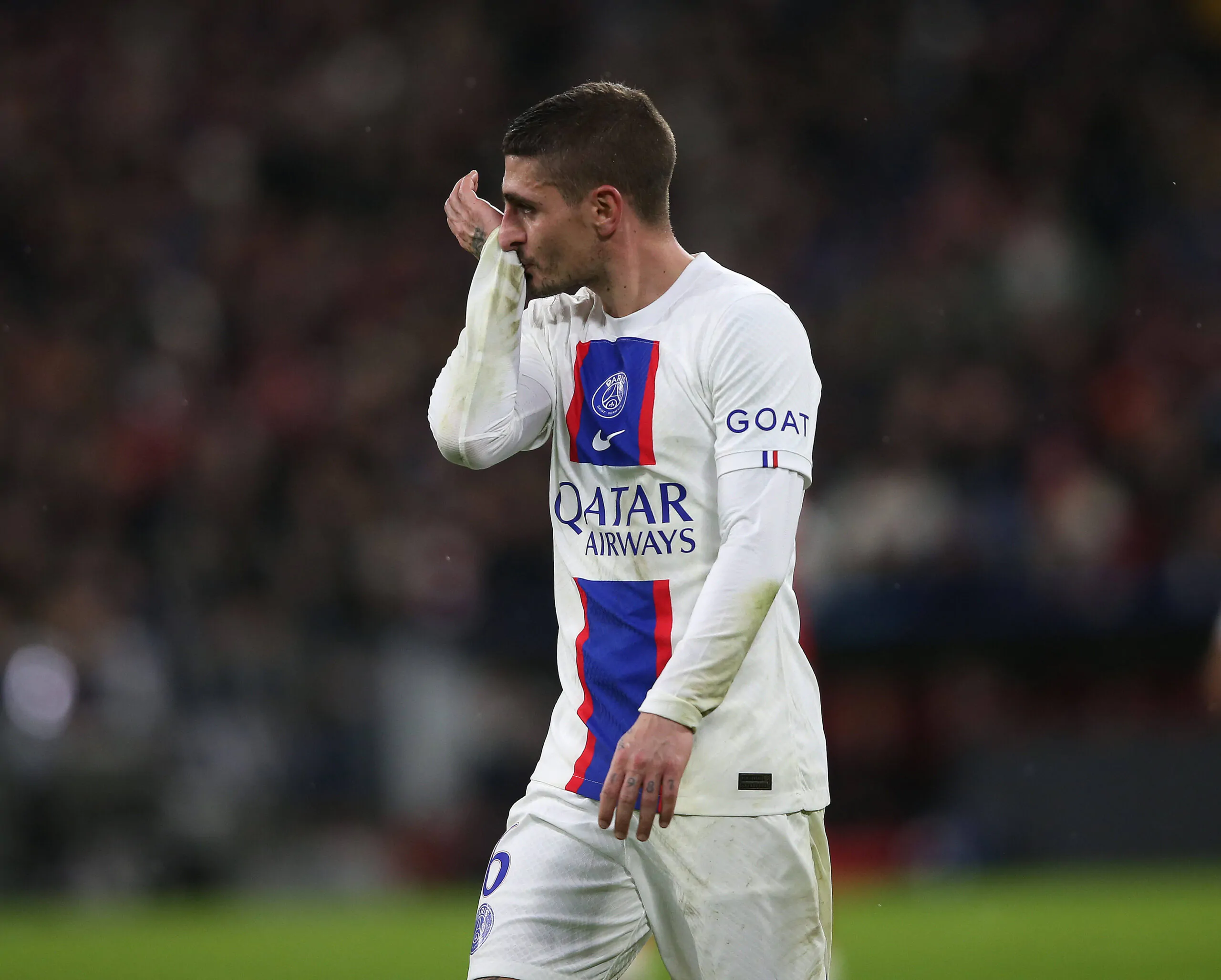 Verratti attaccato in Francia: “Torni a Pescara a fumare e mangiare spiedini!”