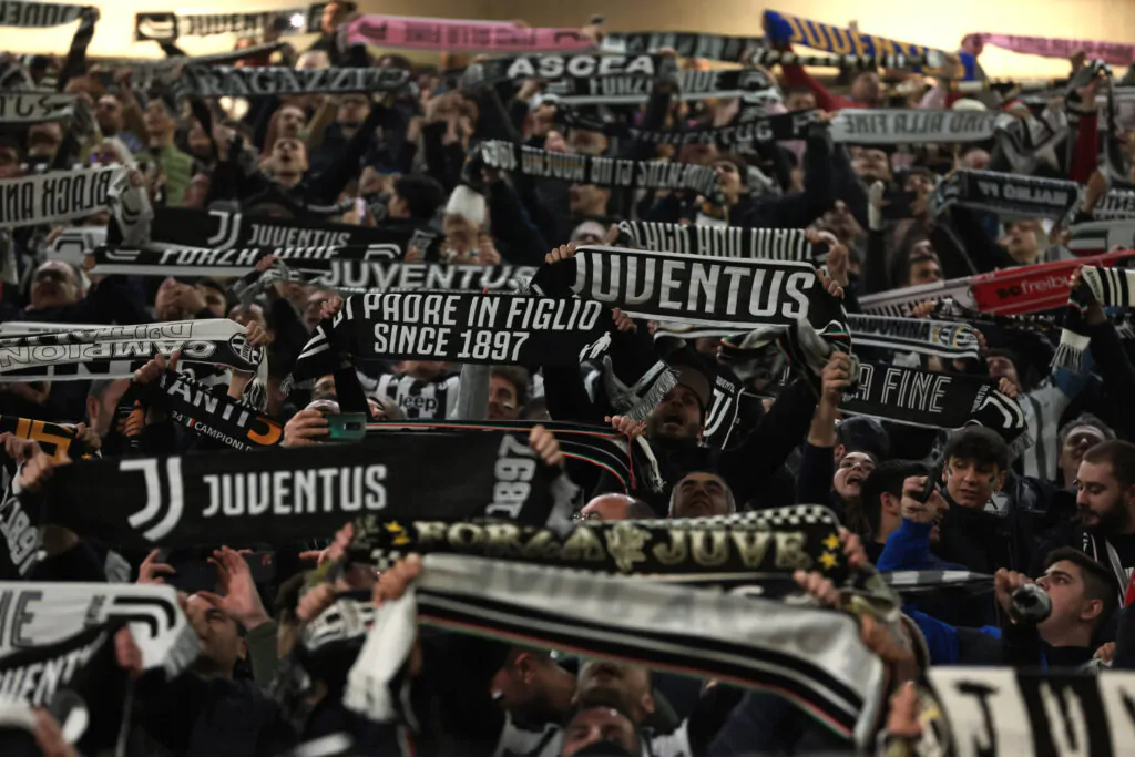 Dramma durante Juventus-Siviglia: tifoso muore sugli spalti dello Stadium