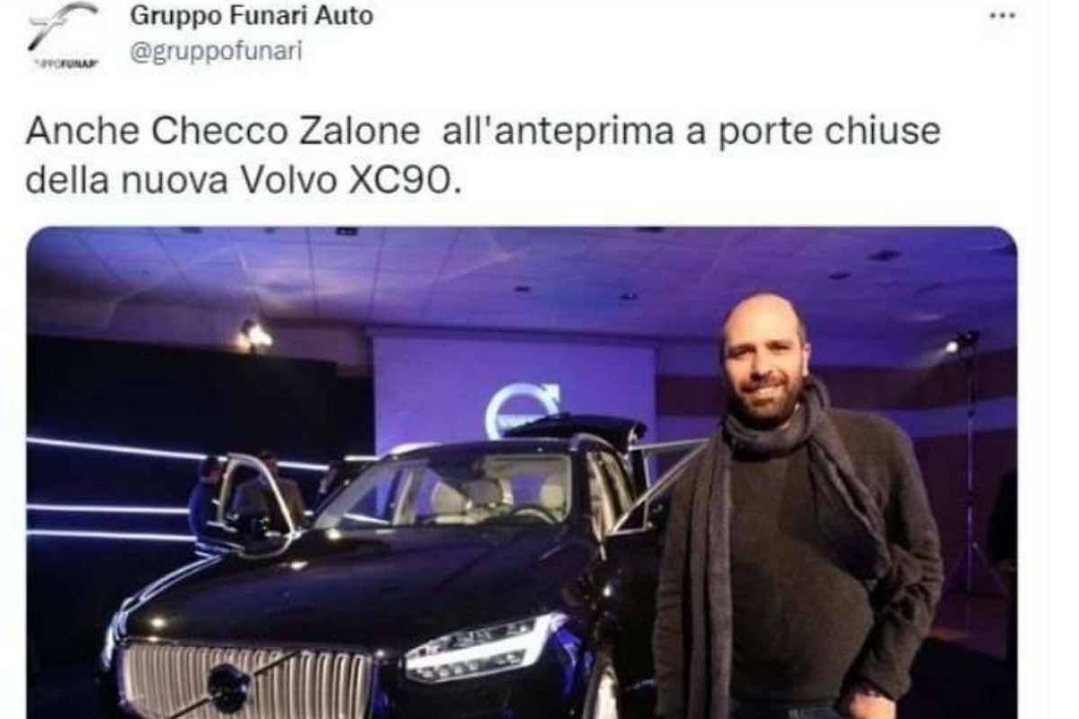 Checco Zalone macchina Volvo