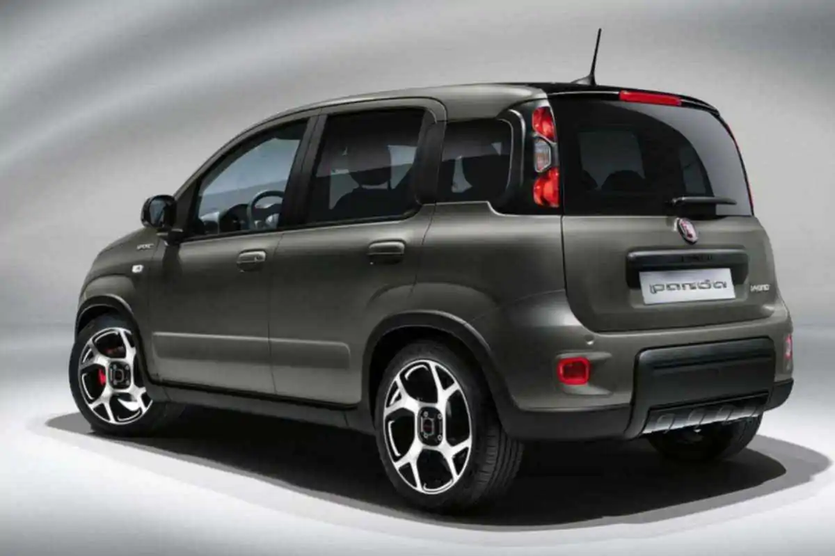 Fiat Panda edizione 2023/24