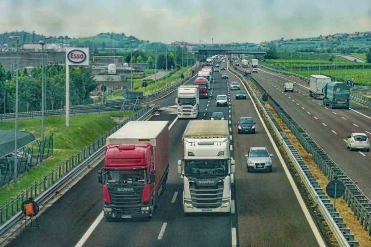 Nuovo limite di velocità in autostrada