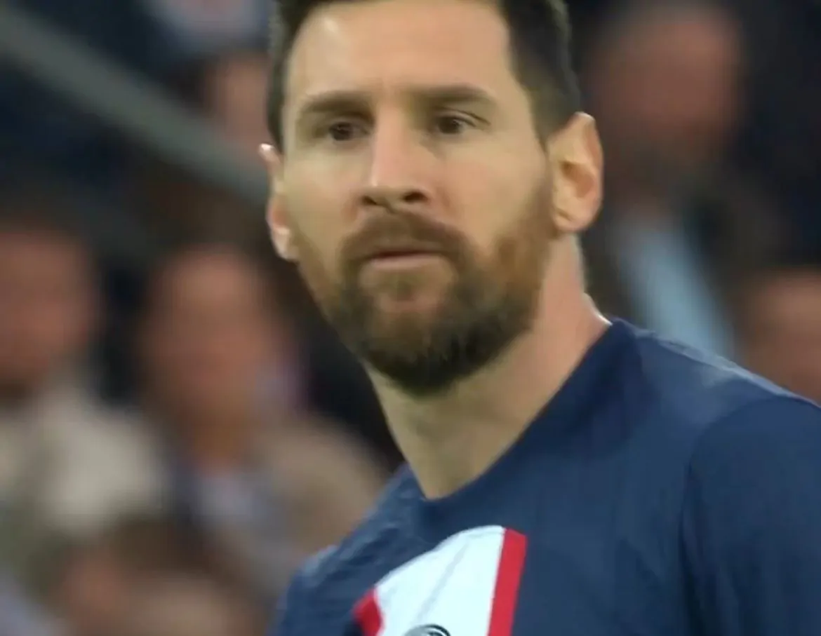 PSG, tifosi furiosi con Messi: cosa è successo in campo!