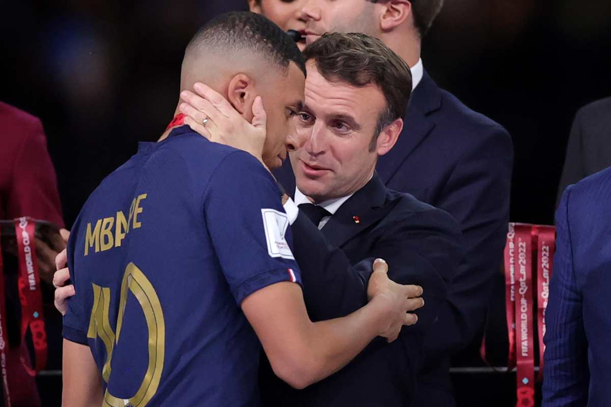 Dichiarazioni a sorpresa di Macron su Mbappé