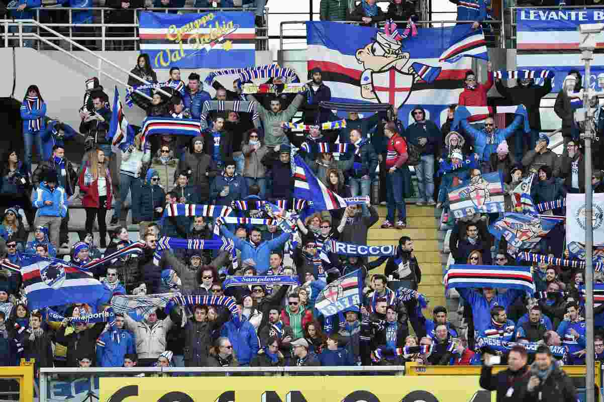 Tifosi Sampdoria allo stadio 