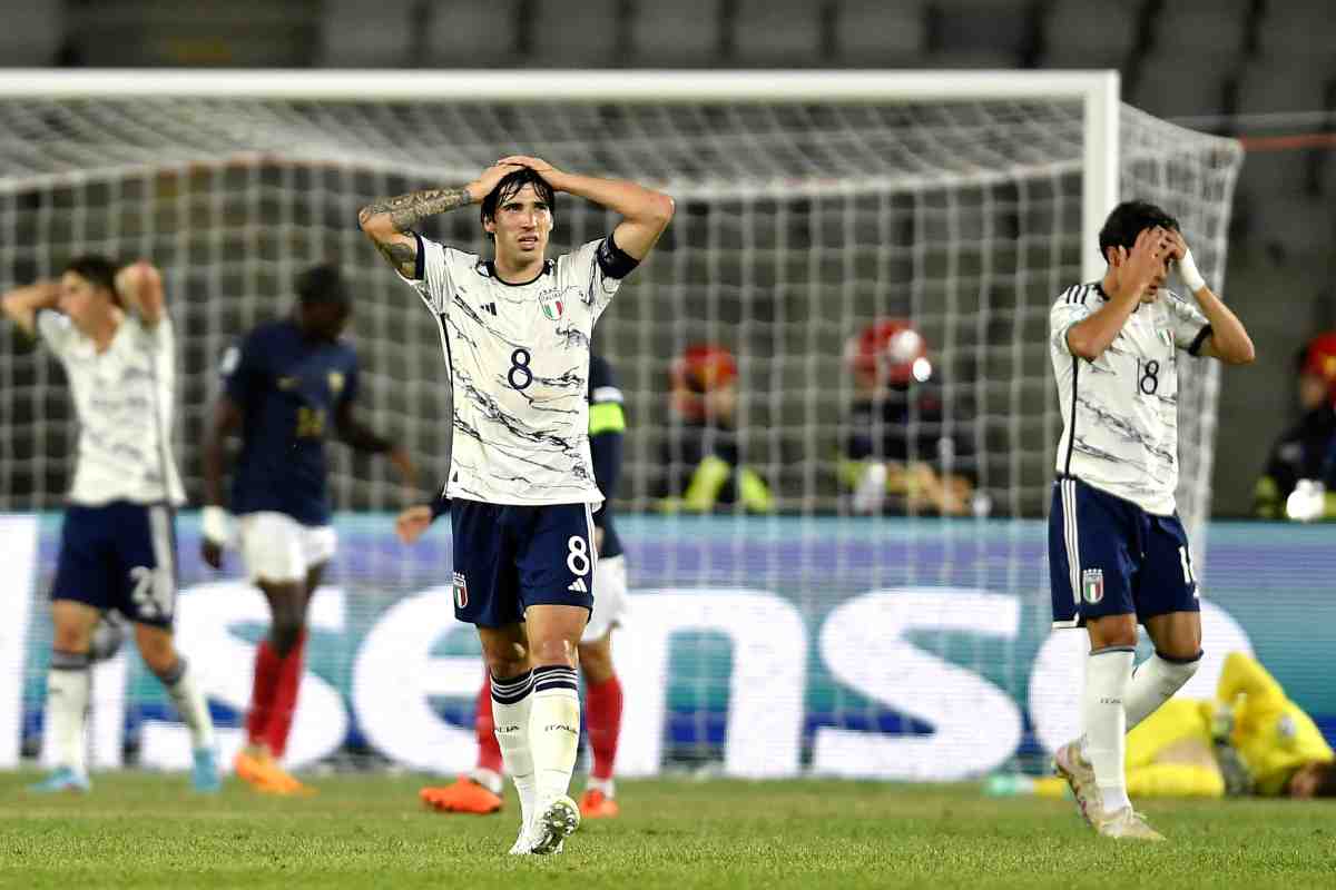 Tonali in Francia-Italia Under 21 durante errori arbitrali