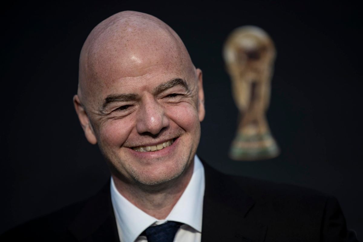 La FIFA blocca il mercato di una squadra araba.
