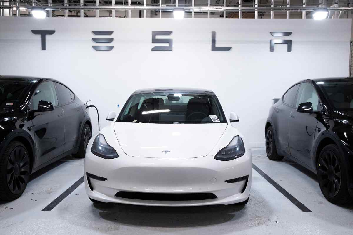 Model 3 Tesla acquistata a cifre bassissime