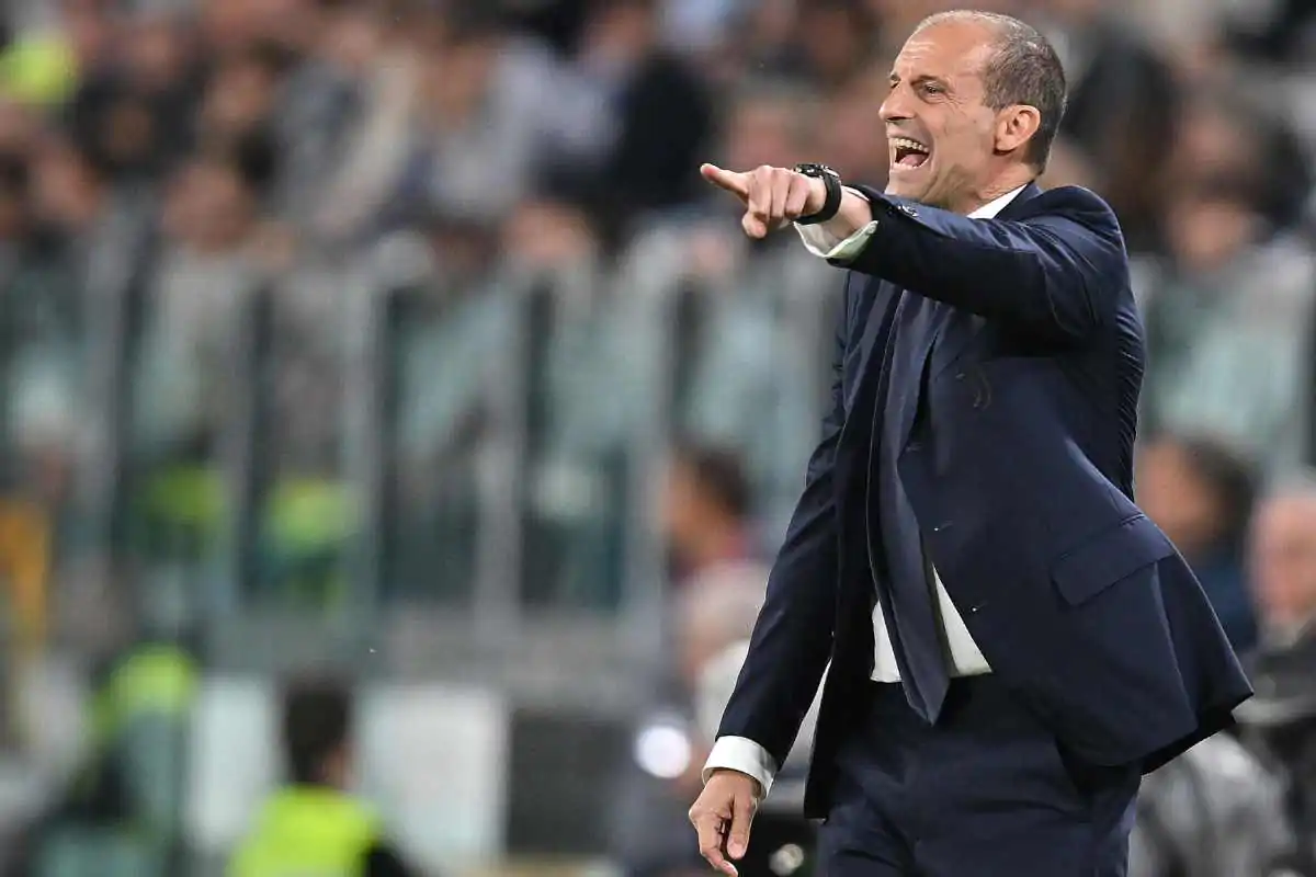 Massimiliano Allegri a bordocampo