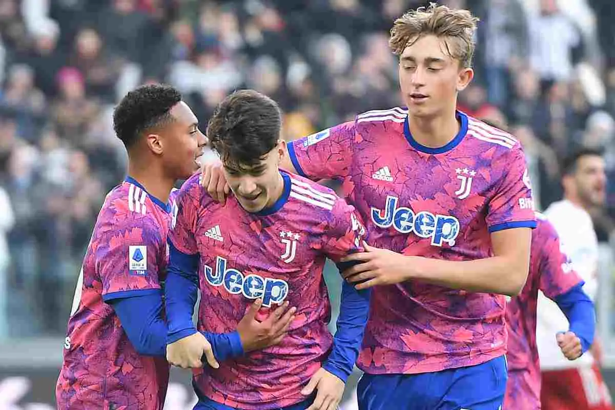 Giocatori della Juve in campo 