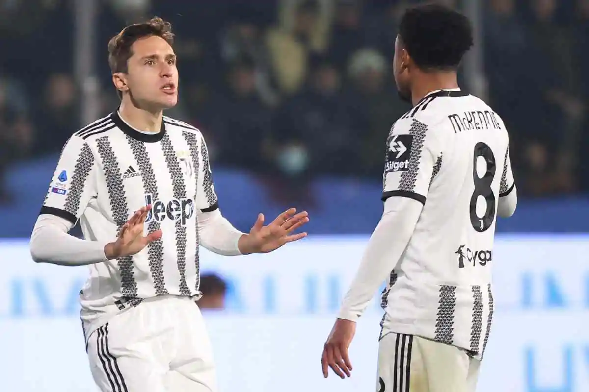 Weston Mckennie e Chiesa in campo