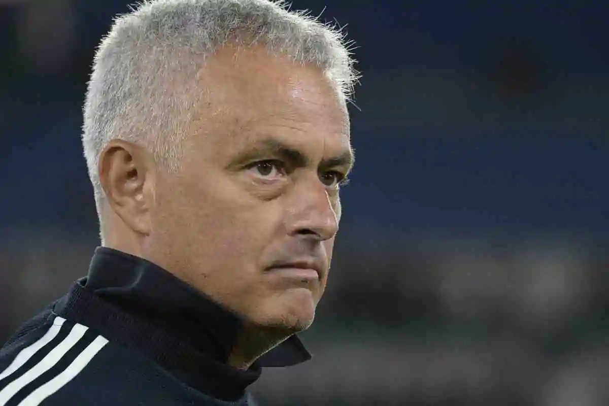 Mourinho addio