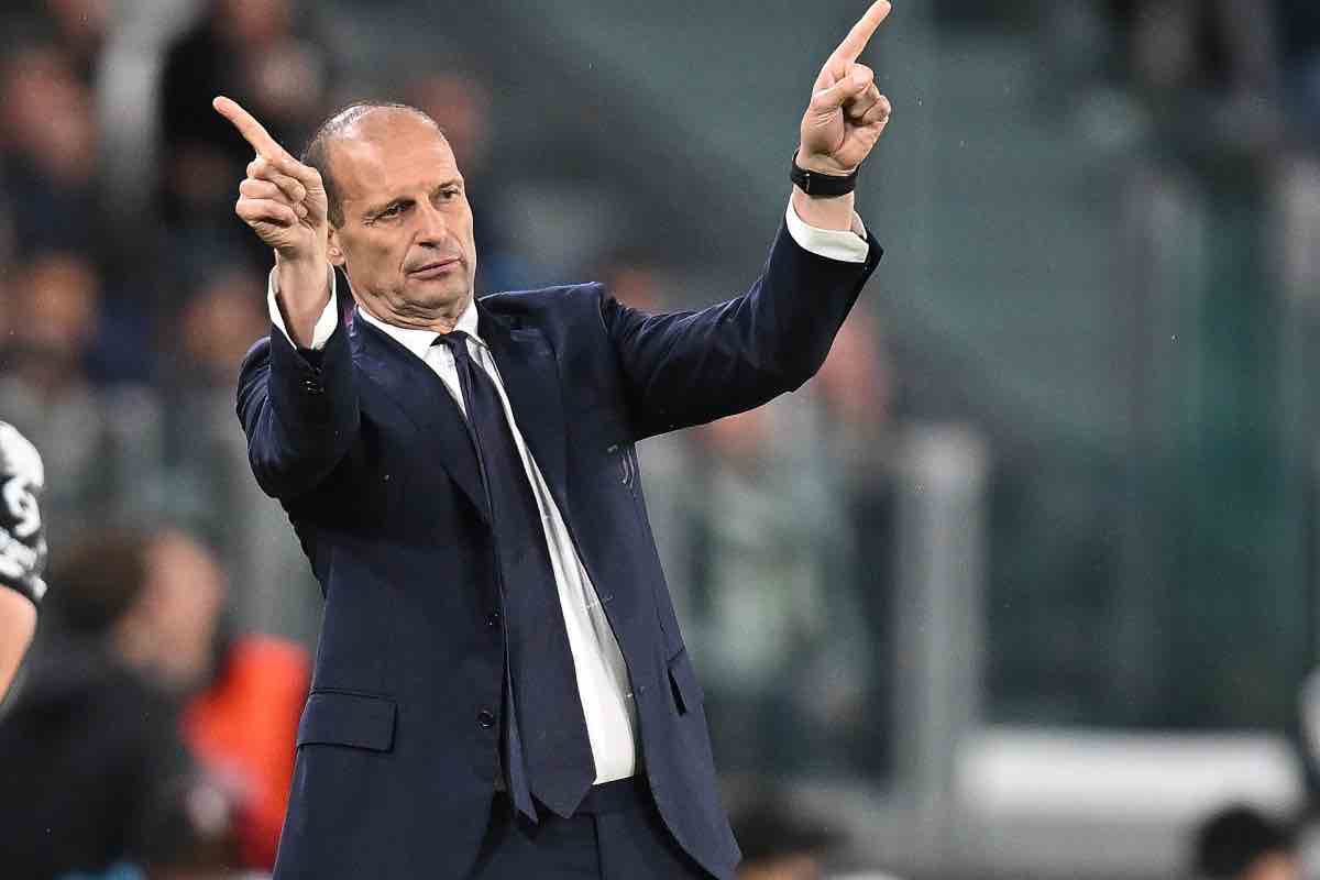 Allegri a bordo campo