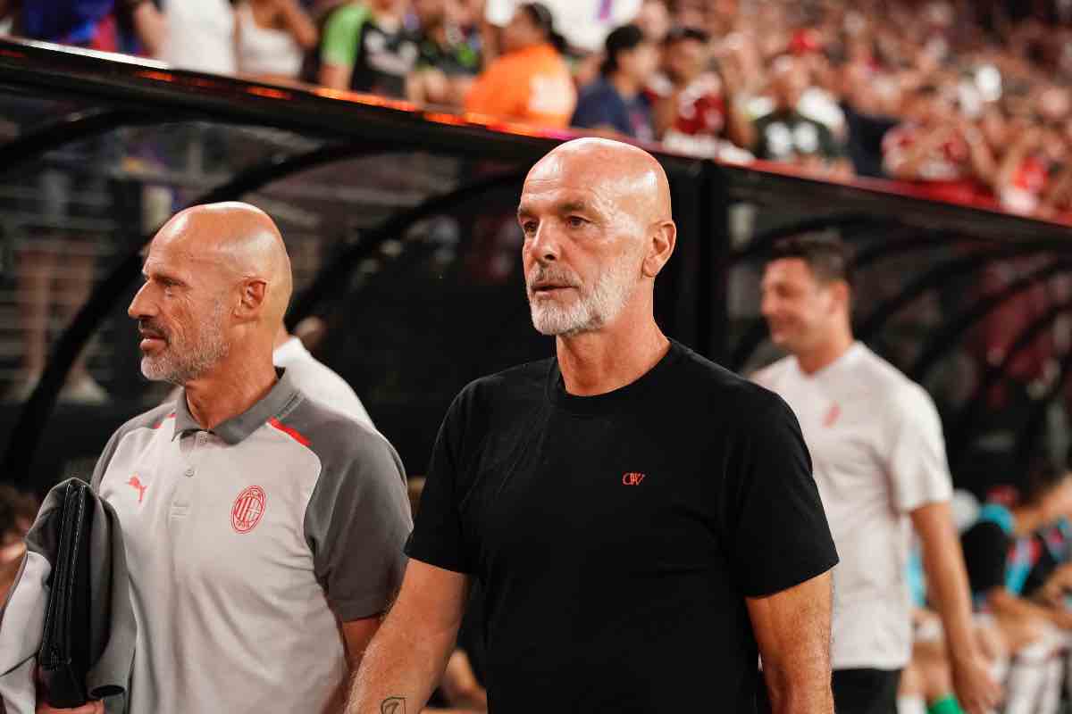 Stefano Pioli a bordo campo