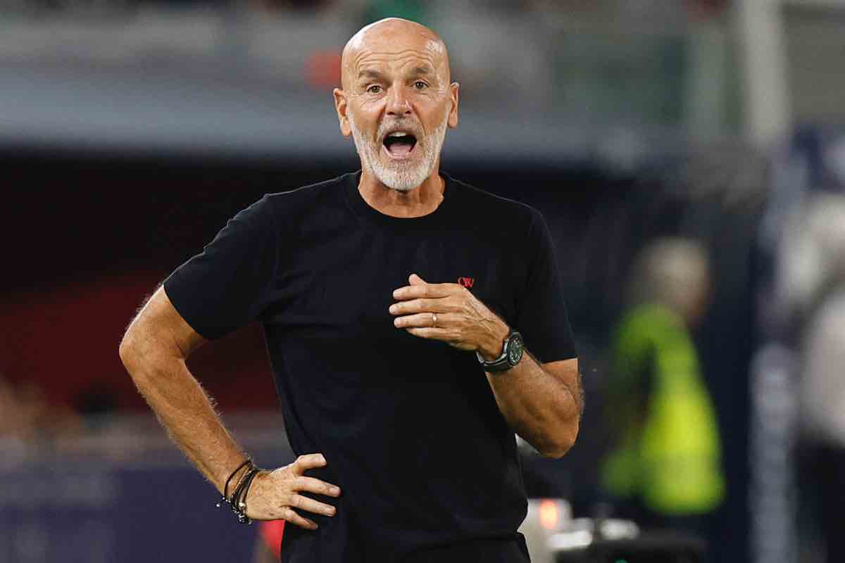 Stefano Pioli a bordo campo