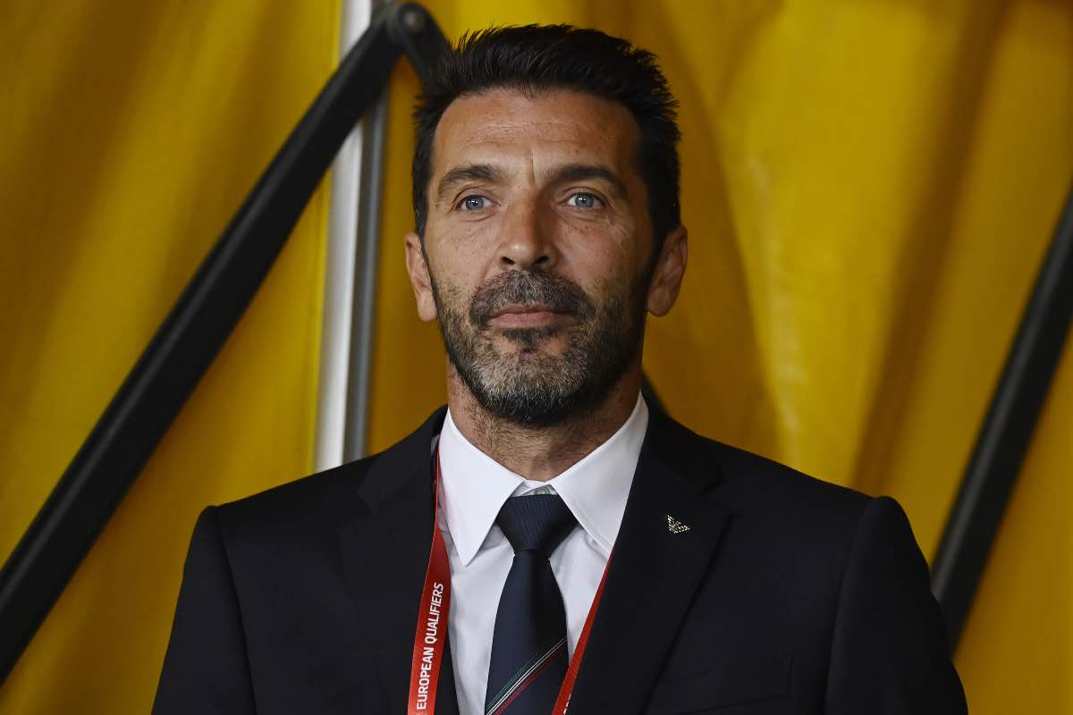 Buffon a difesa di Donnarumma