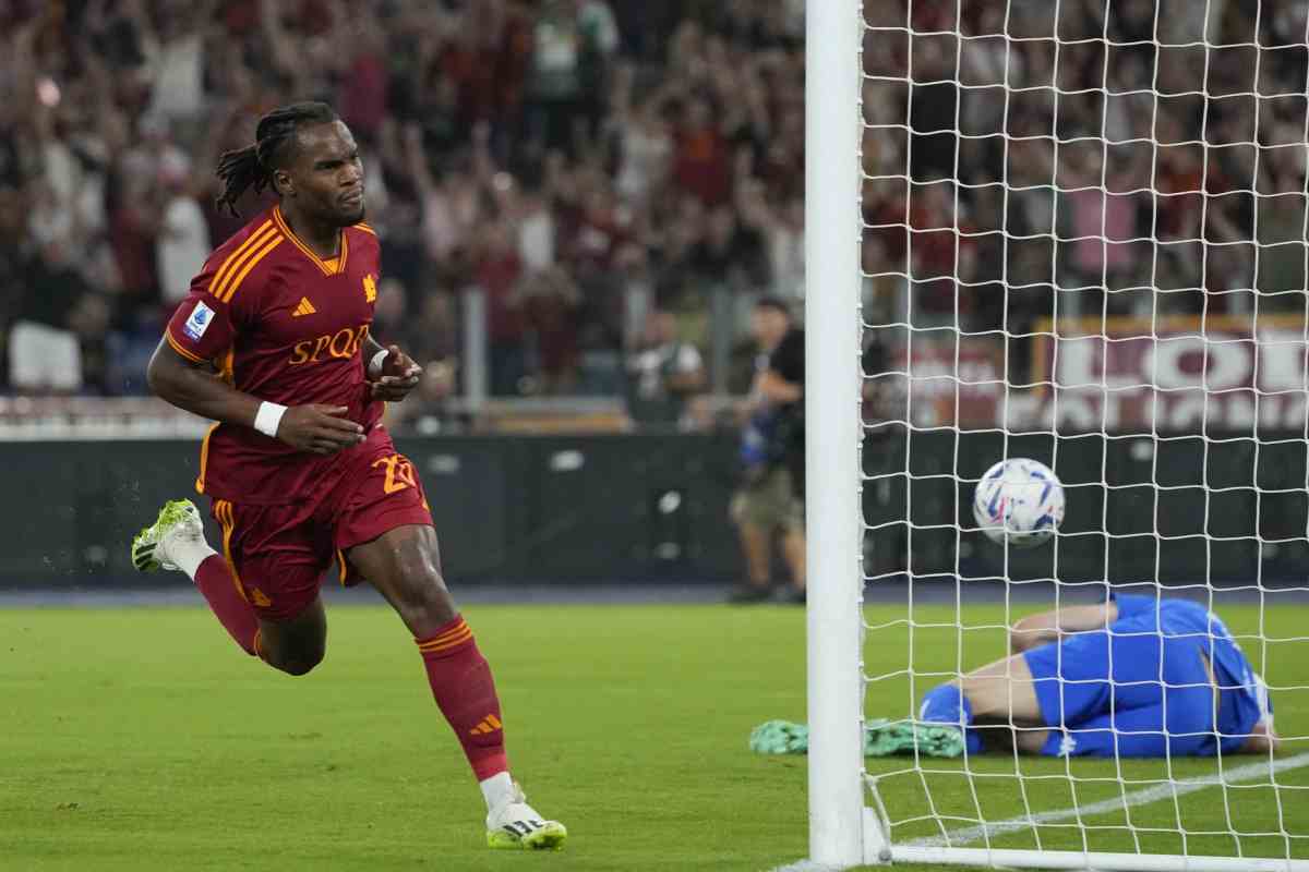Roma, la vittoria non basta: Mourinho gelato in diretta, mai visto cosi Roma, la vittoria non basta: Mourinho gelato in diretta, mai visto cosi