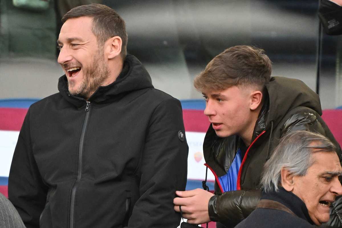 Totti-Ilary, polemiche social: Francesco zittisce tutti