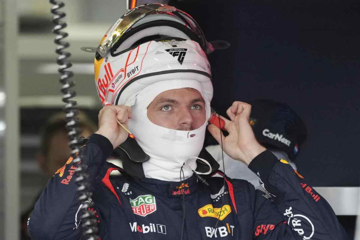 Verstappen spazientito dai giornalisti