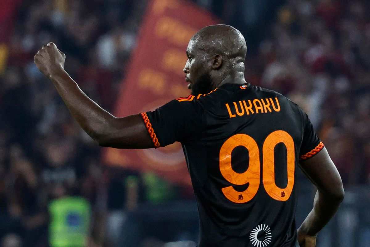 Lukaku, quante auto nel garage del belga!