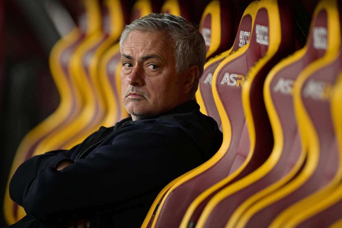 Mourinho, che frecciata di Lo Monaco: attacco in diretta