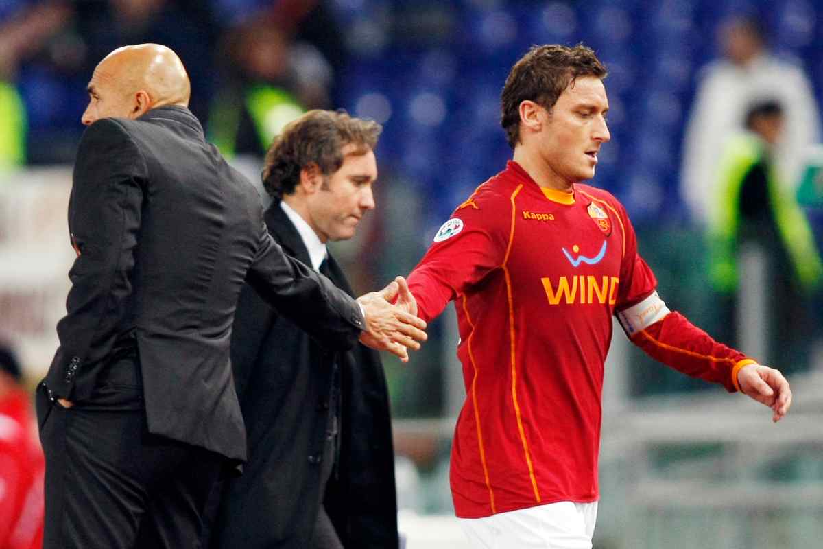 Totti e Spalletti, arriva l'abbraccio