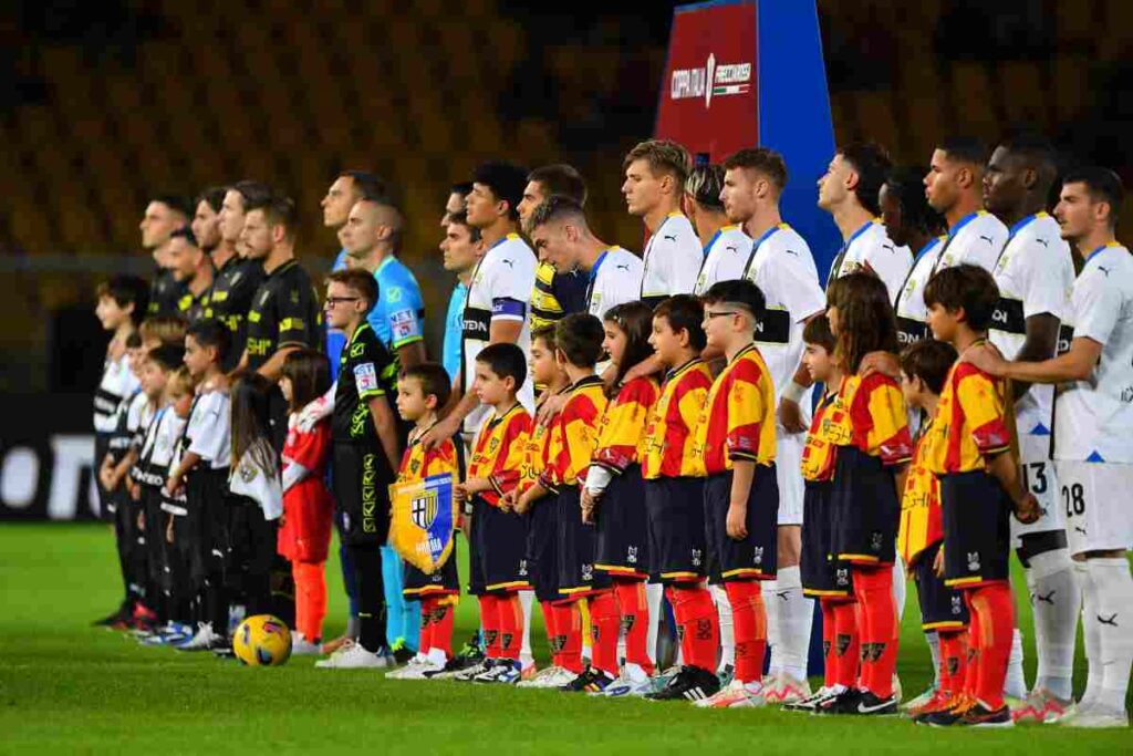 Lecce-Parma il curioso episodio capitato all'arbitro