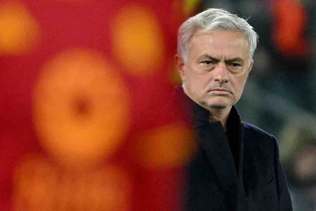 Mourinho espulso, silenzio stampa dopo Roma-Atalanta: la decisione del portoghese