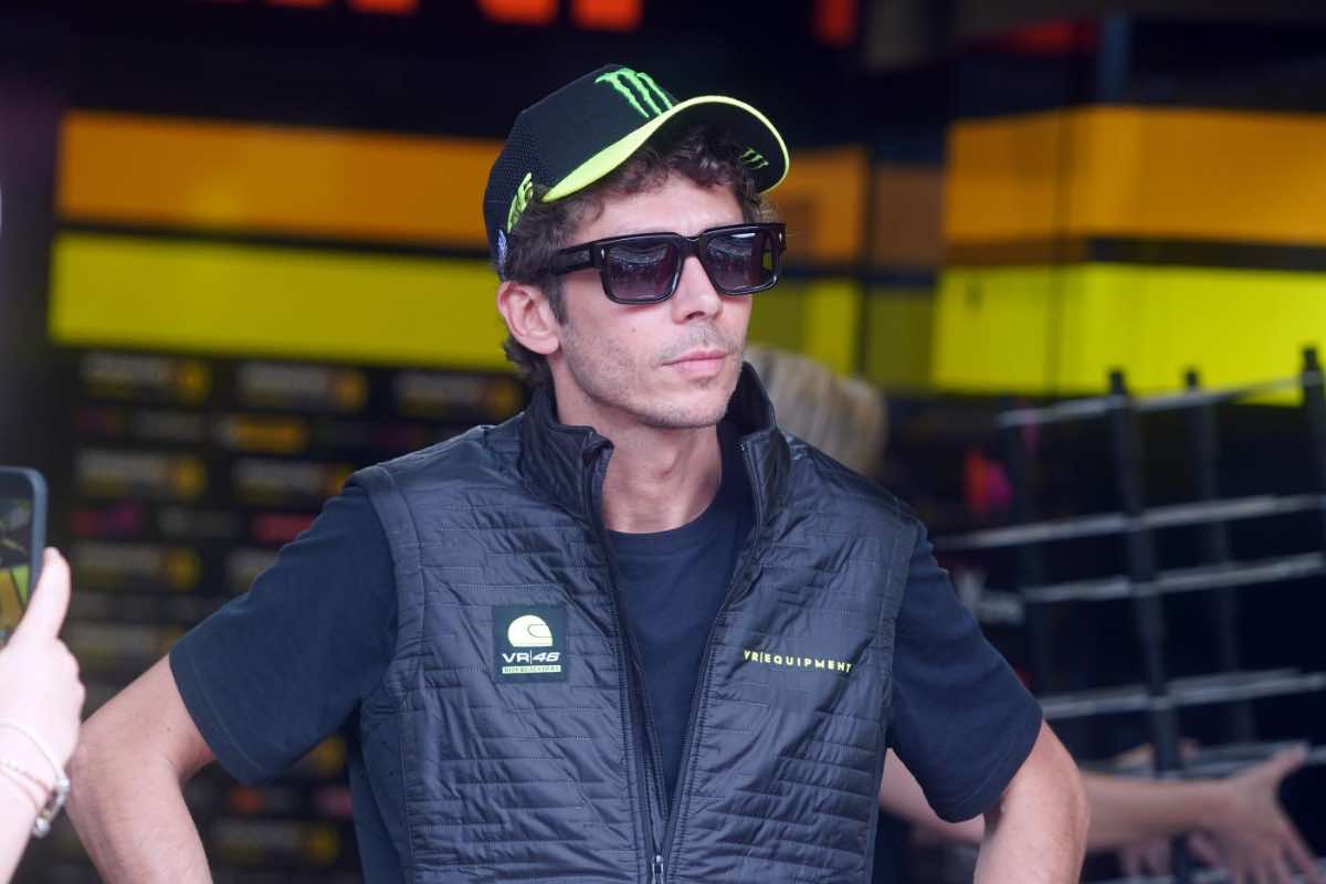 Valentino Rossi, l'accusa di Lorenzo