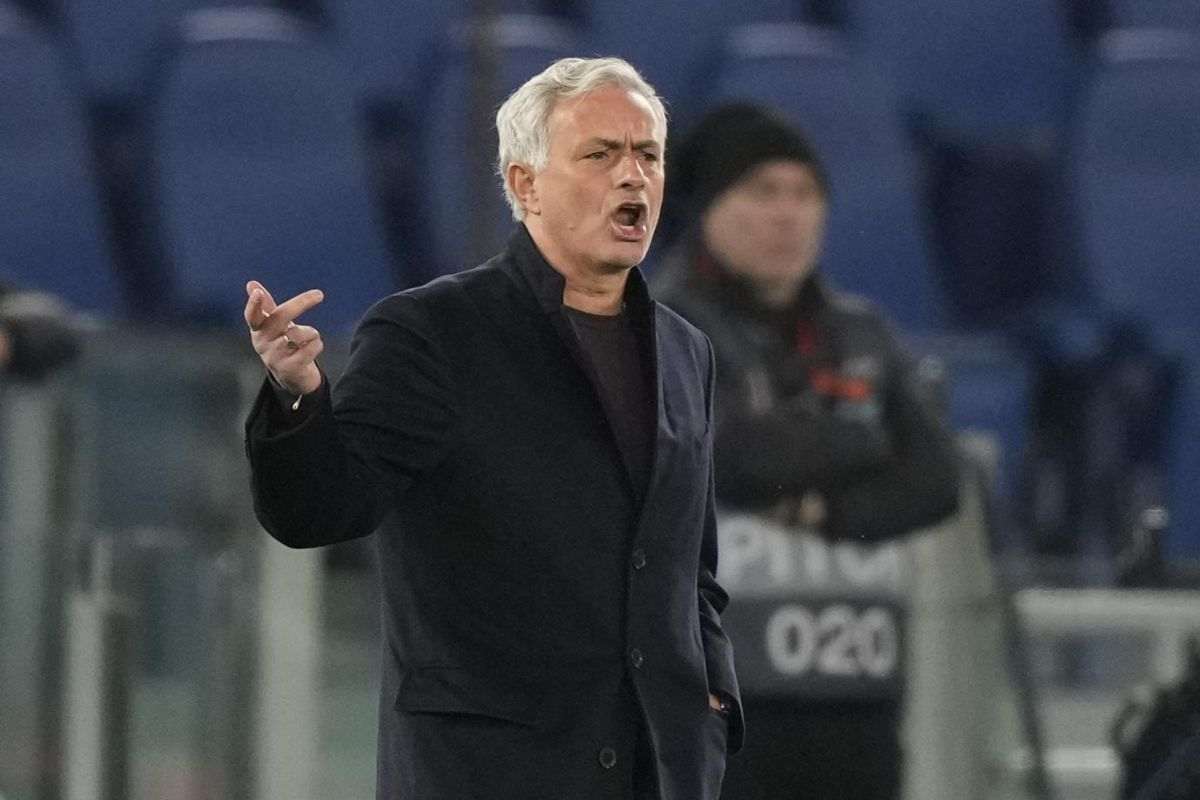 Mourinho: il possibile impegno futuro dell'allenatore