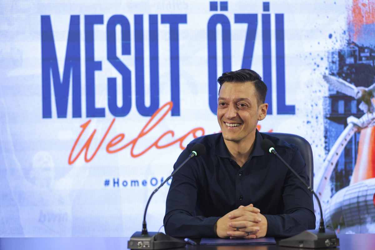 La sentenza di Ozil spiazza i tifosi