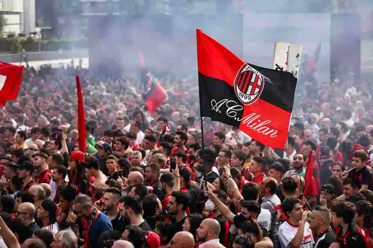 Ex Milan torna: tifosi increduli