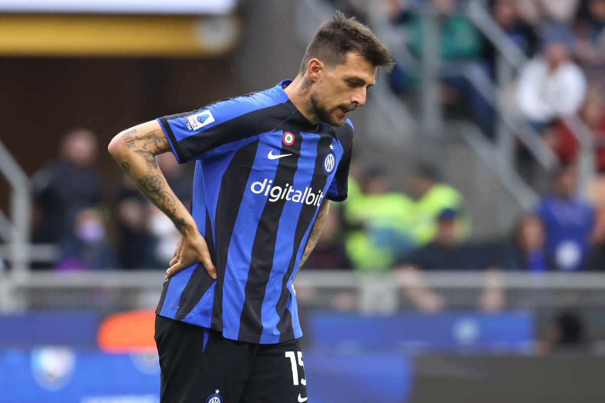 Futuro Acerbi, l'Inter ha sciolto le riserve.
