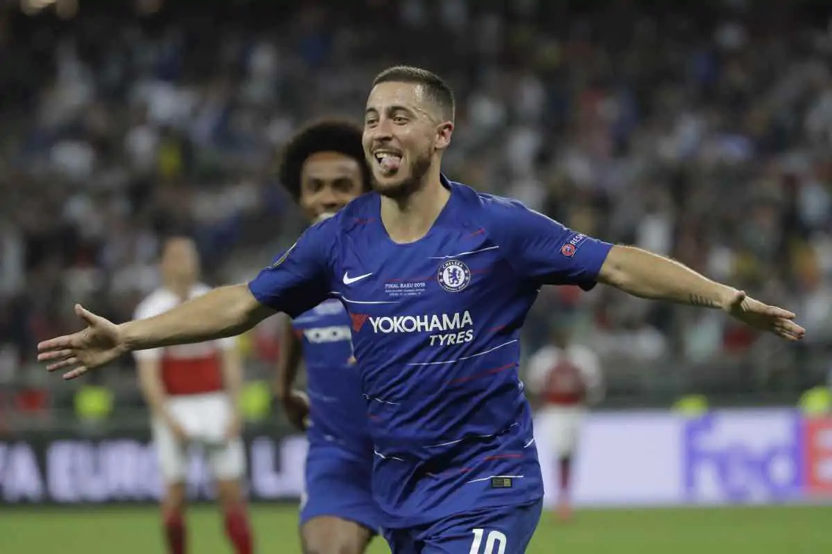 Hazard torna allo Stamford Bridge di Londra, riabbracciando la famiglia Chelsea