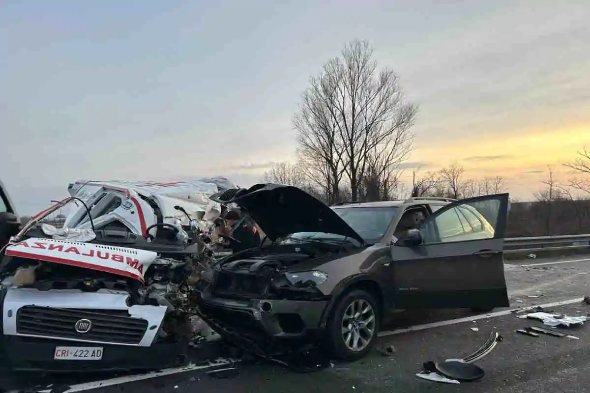 Basket, incidente stradale per il presidente.