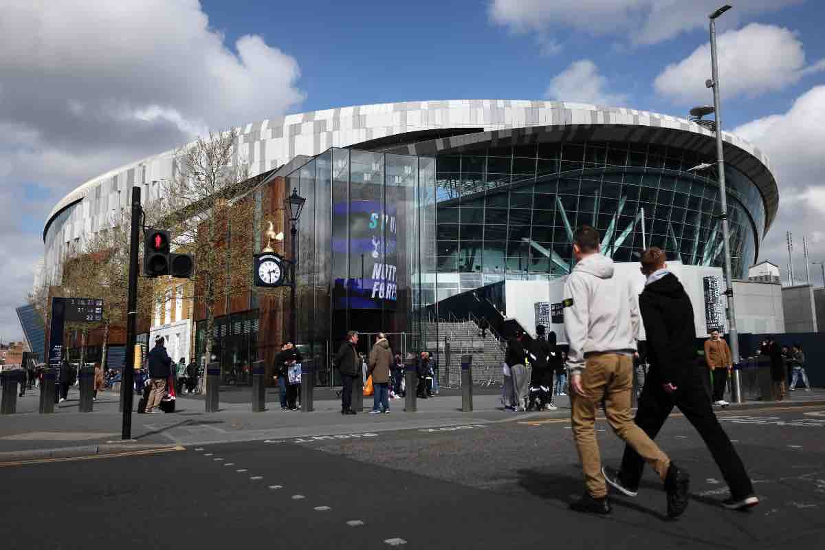Drammatico lutto in Premier League: tifosi in lacrime